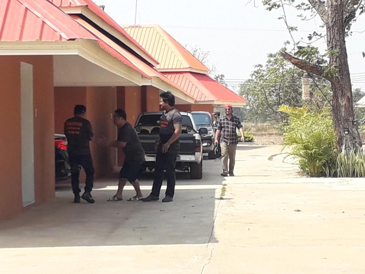 Wapipathum Earthen House Apartment Ban Na Lao Bagian luar foto